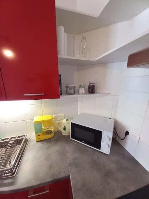 Le Cottage Aredien 1 แซ็งต์-ยีริกซ์-ลา-แปร์ช ภายนอก รูปภาพ